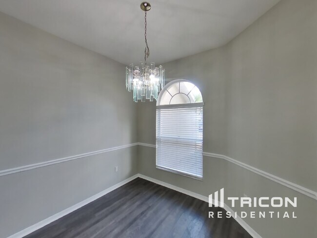 Foto del edificio - 4522 Swift Cir