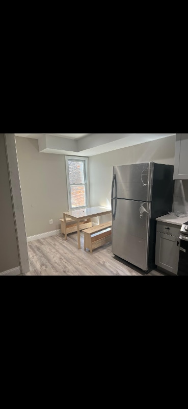 Primary Photo - 43 E Cross St