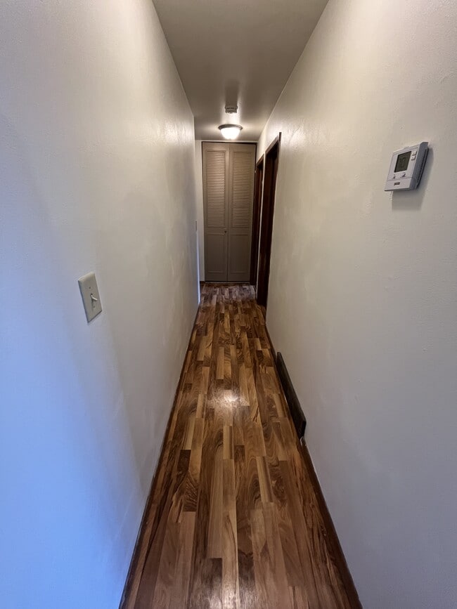 Building Photo - 7641 N 60th St