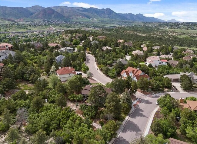 Foto del edificio - 1205 Wentwood Dr