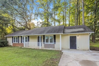 Building Photo - 8974 Sterling Ridge Ln