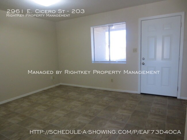 Building Photo - Mesa 2 Bedroom