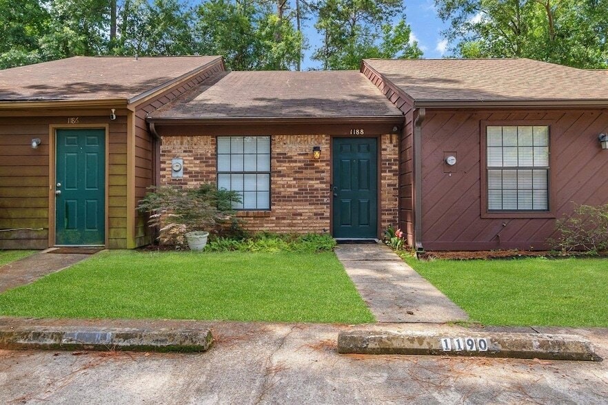 Photo - 1188 High Road Unit