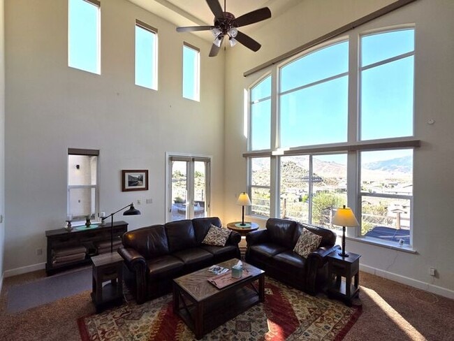 Building Photo - First Month Free – Executive Somersett Home Offered Furnished or Unfurnished with Panoramic Views...
