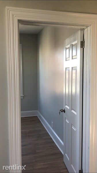 Foto del edificio - 3 br, 1 bath Apartment - 1 Charles Street 2