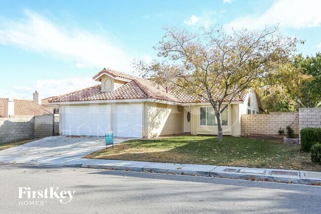 Building Photo - 1317 Grey Hunter Dr