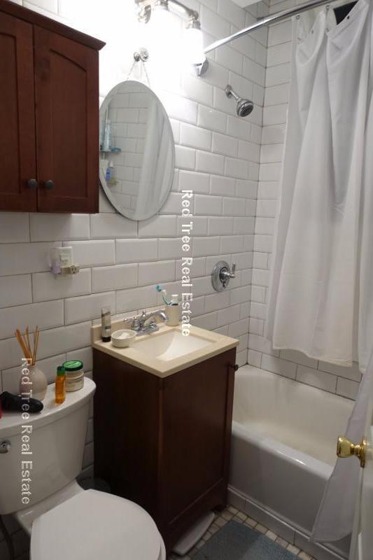 Building Photo - 49 St Germain St