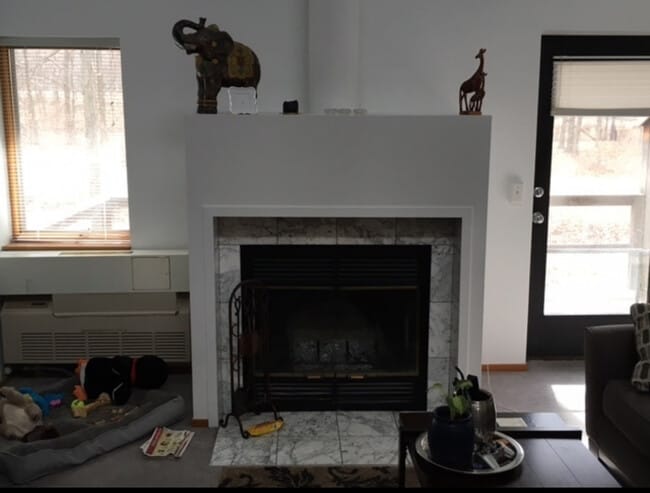 Building Photo - 1049 Danby Rd