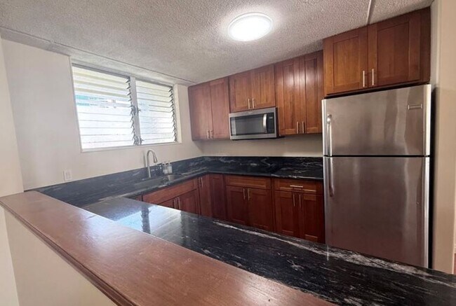 Foto del edificio - 1717 Ala Wai Blvd