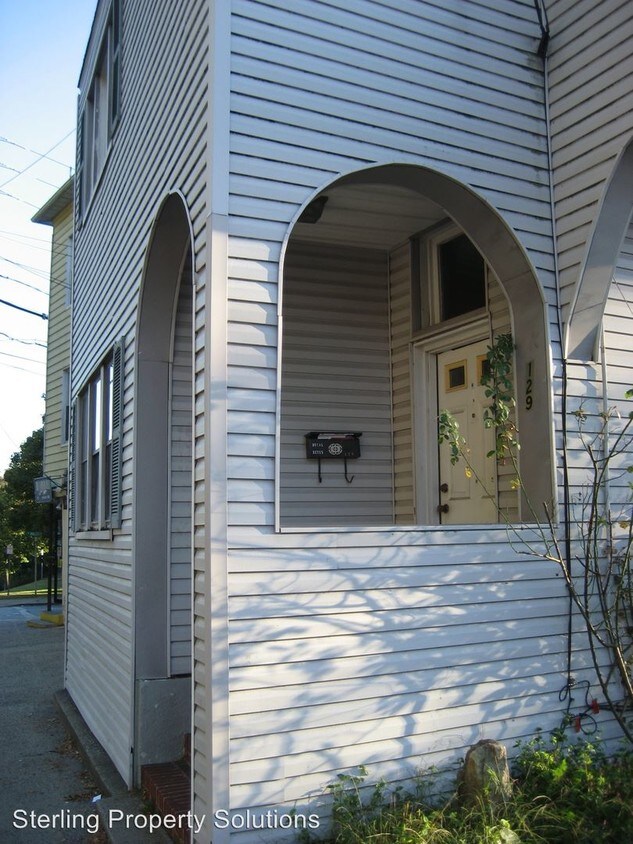 Primary Photo - 129 N Highland Ave