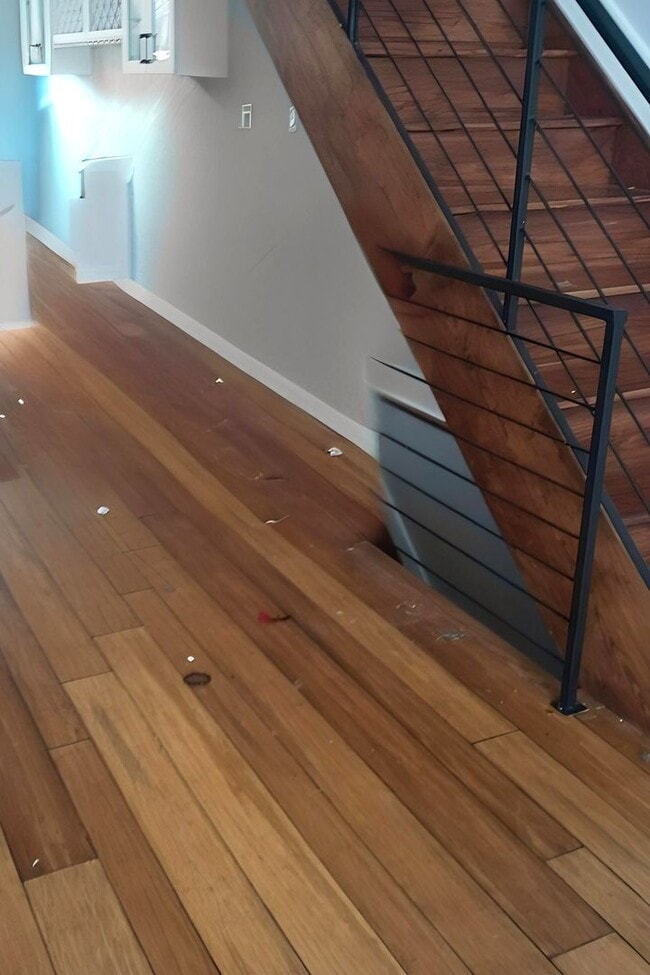 Building Photo - Stunning 4-Bedroom Townhome in Grays Ferry! Available NOW!