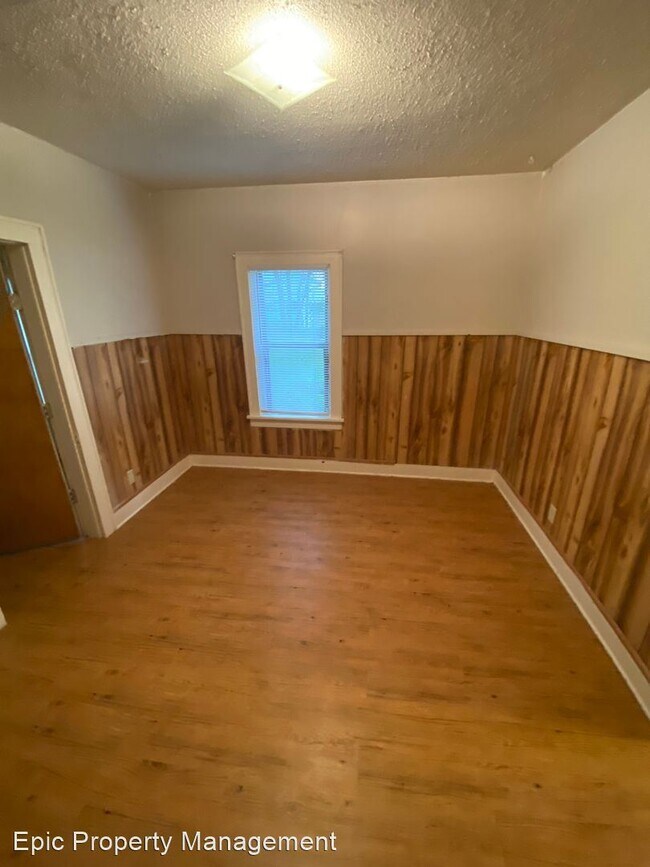 Foto del edificio - 2 br, 1 bath House - 1003 SE 26th St