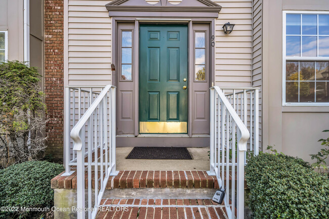 Foto del edificio - 90 Cranbrook Ct