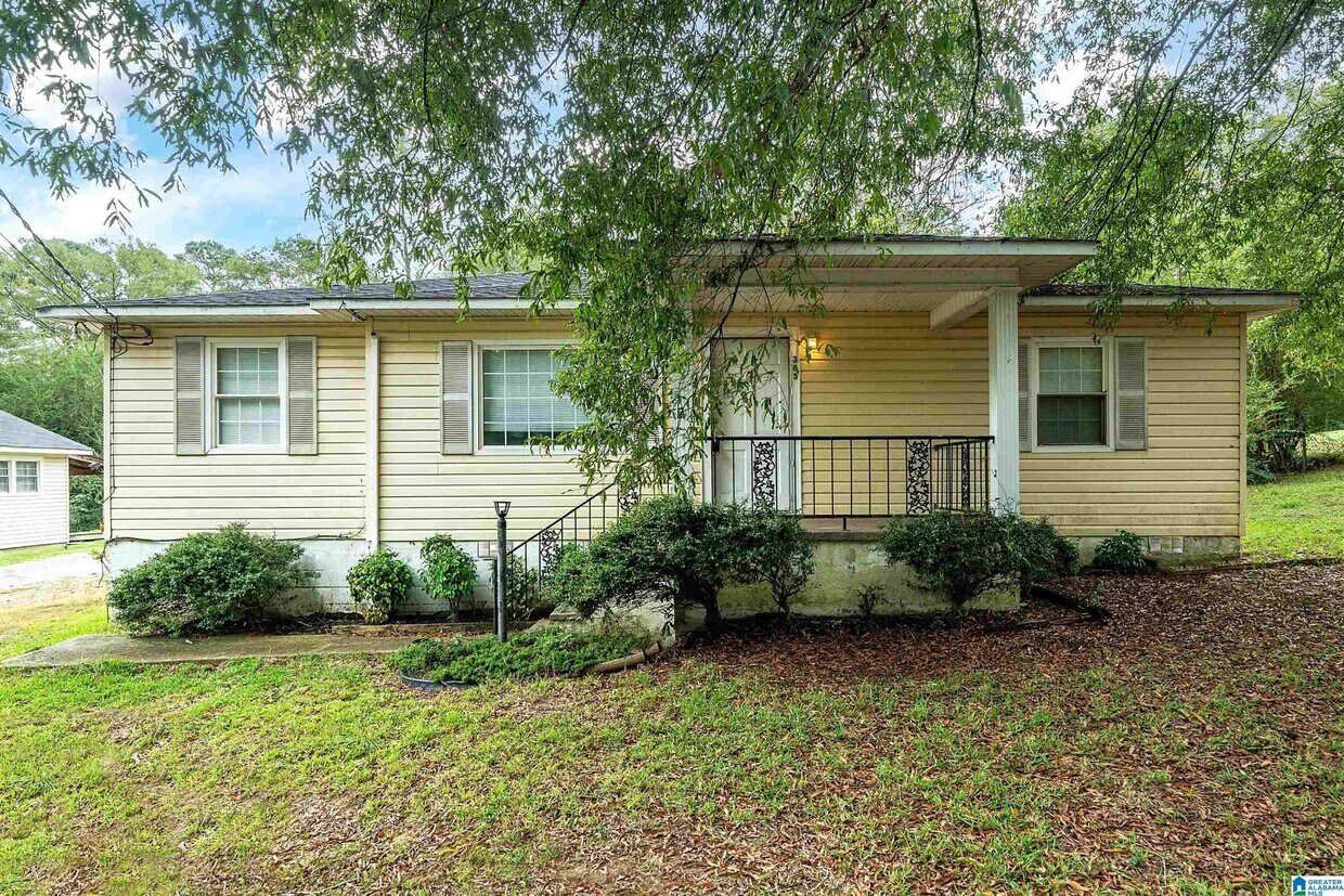 Foto principal - 305 Rose Hill Rd