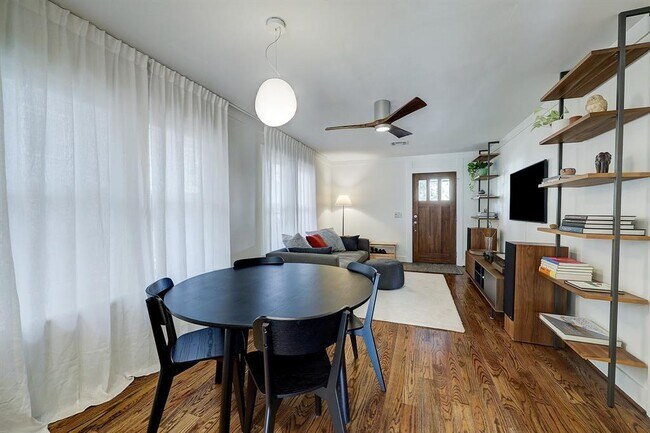 Foto del edificio - 3505 Brooks St