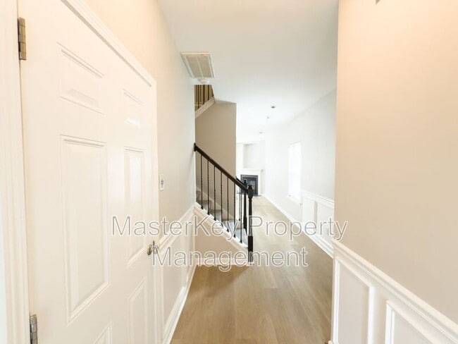Building Photo - 2321 Shepherd Valley St
