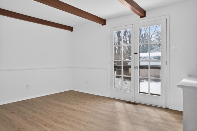 Foto del edificio - 2007 W 75th Pl