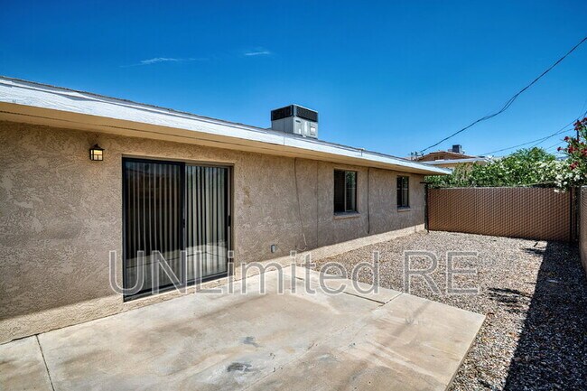 Foto del edificio - 2982 Winterhaven Dr