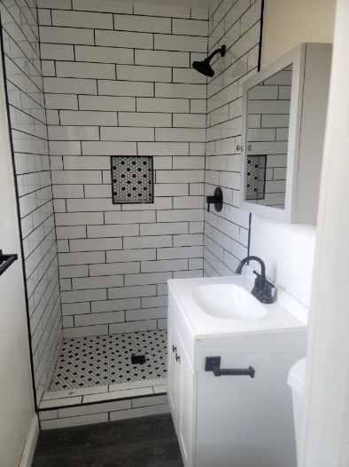 Foto principal - 551 E 9th St