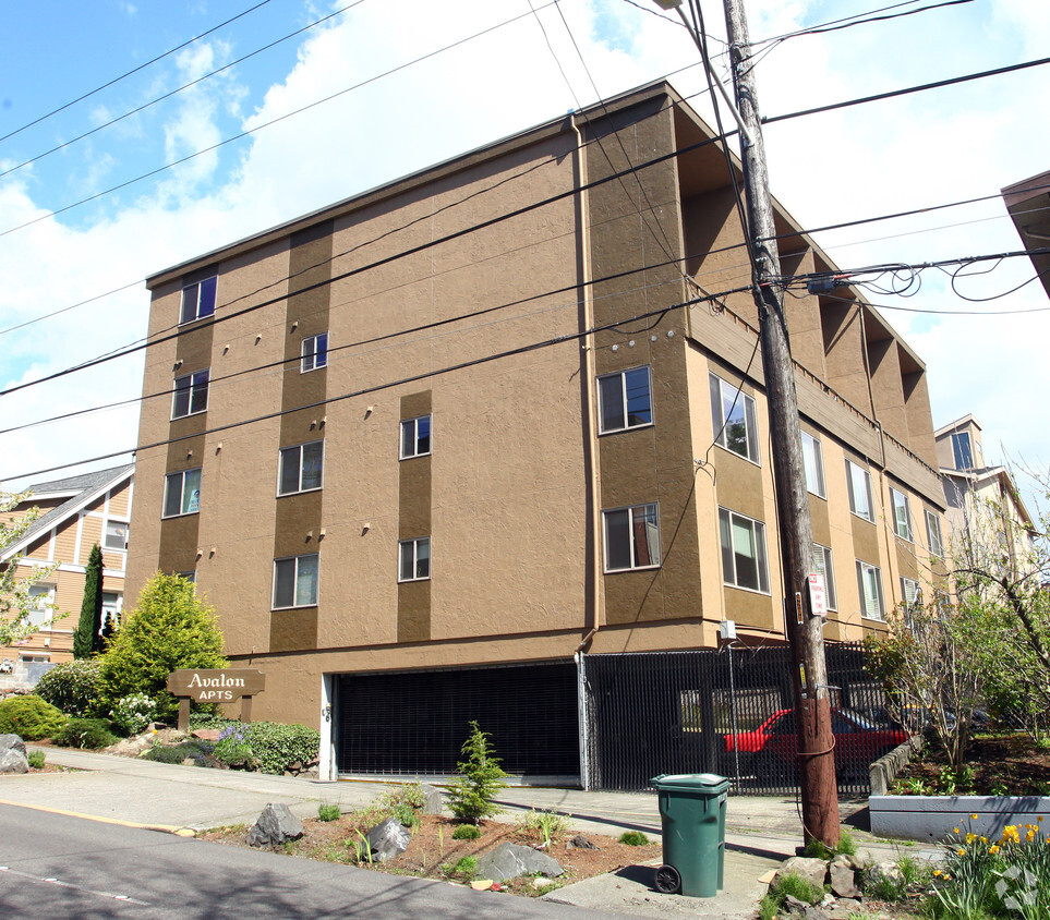 Building Photo - Avalon Apartments