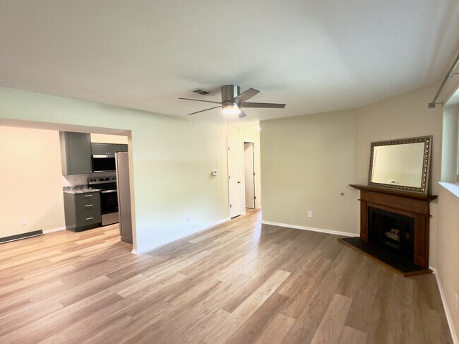 Foto del edificio - 3124 4th St