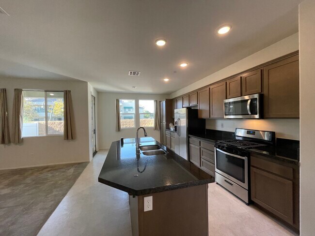 Kitchen - 7867 Marbil Ln