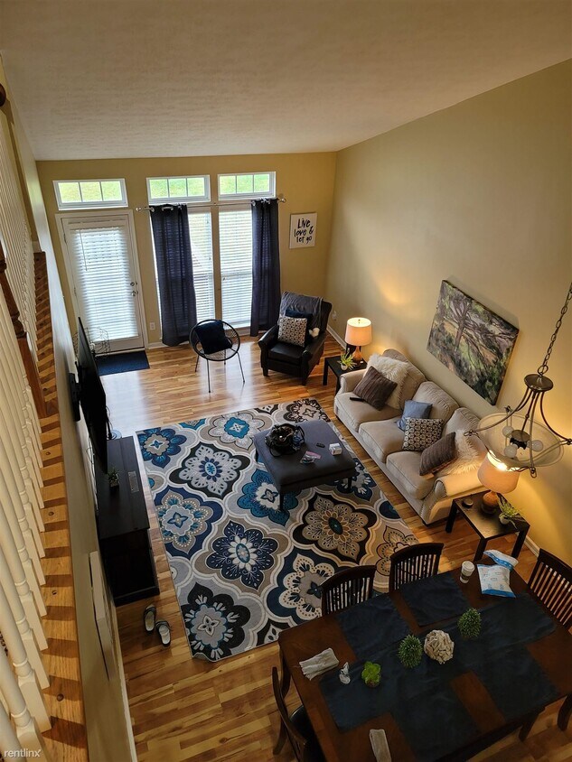 Primary Photo - 3 br, 2.5 bath Townhome - 3816 Taft Ave