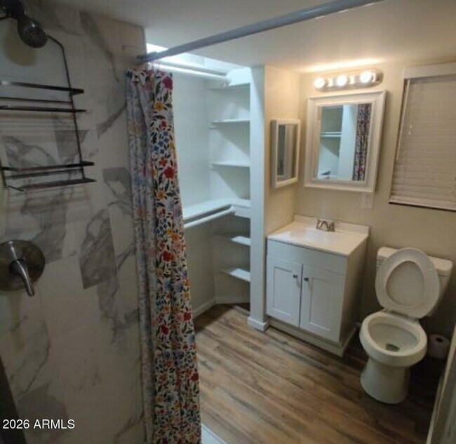 Foto del edificio - 2326 W Speer Trail
