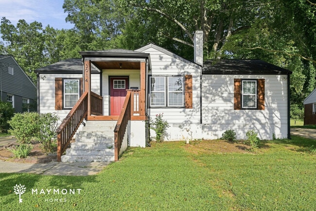 Building Photo - 3014 Dogwood Dr