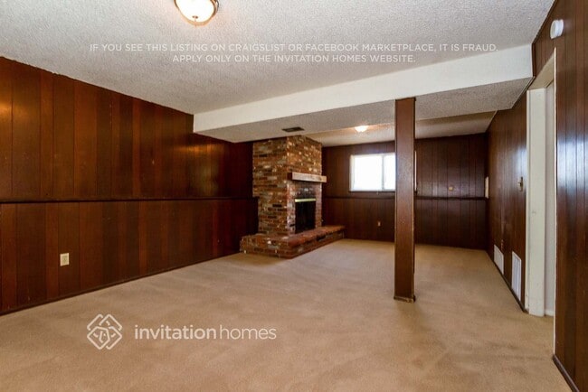 Foto del edificio - 15871 E Linvale Ave