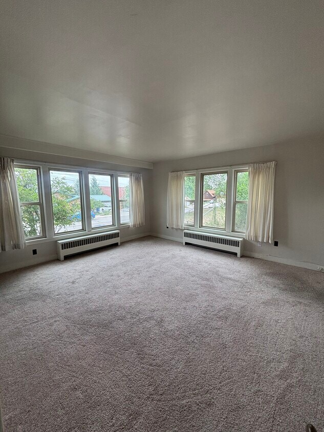 Foto principal - 3413 Urban St
