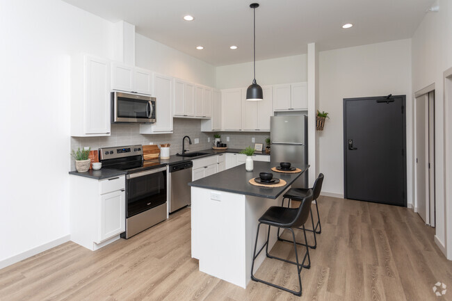 Interior Photo - Benaiah on Broadway