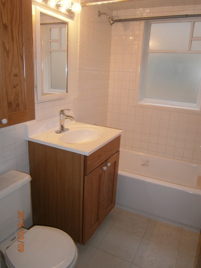 Remodeled Bath - 1408 W 119th St