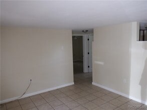 Building Photo - 2 Esskay St