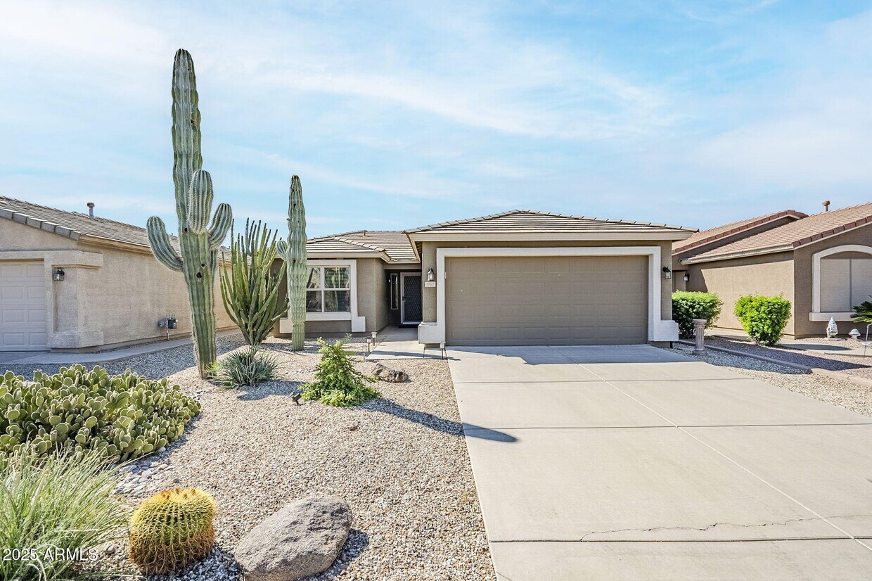Foto principal - 3807 E Hazeltine Way