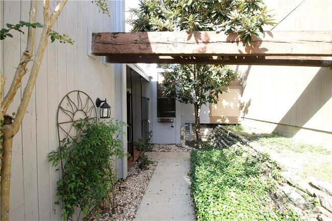 Building Photo - 5210 Langwood Dr