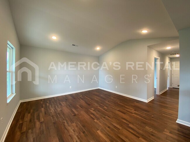 Foto del edificio - 445 Co Rd 349