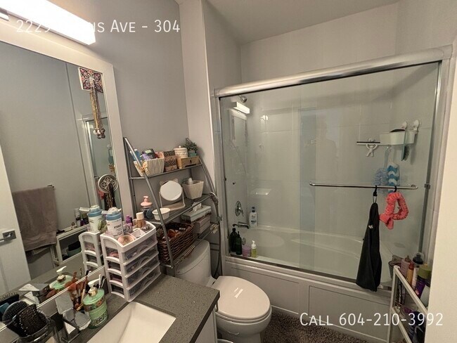 Building Photo - Cozy Condo in the Heart of Port Coquitlam