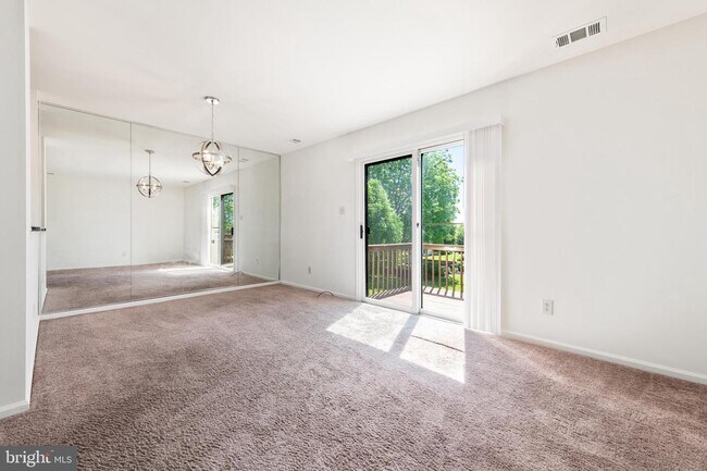 Building Photo - 325 Norris Hall Ln