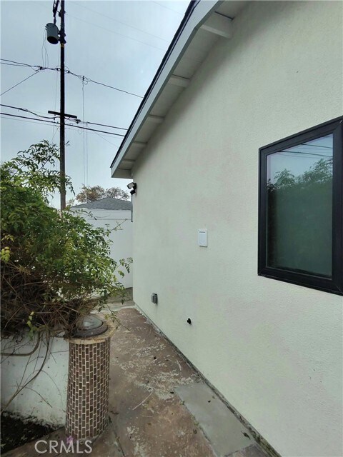 Foto del edificio - 5130 E Burnett St