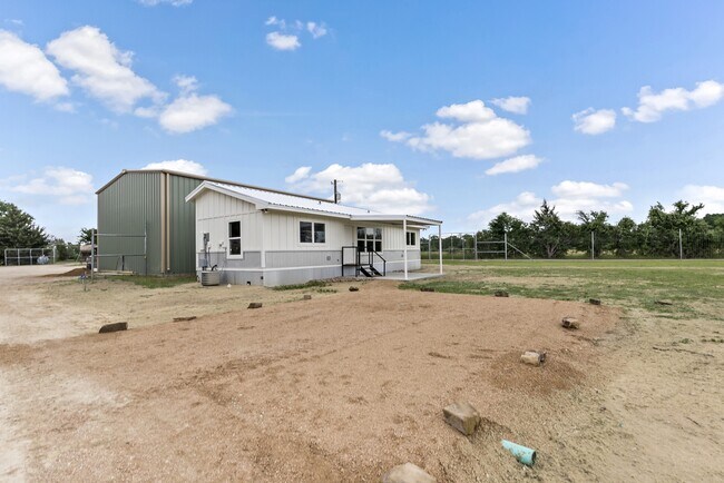 Foto del edificio - 10291 Ferrill Creek Rd