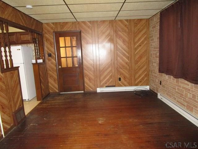 Building Photo - R618 Lamberd Ave
