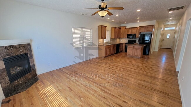Building Photo - 555 Garden Grove Ct