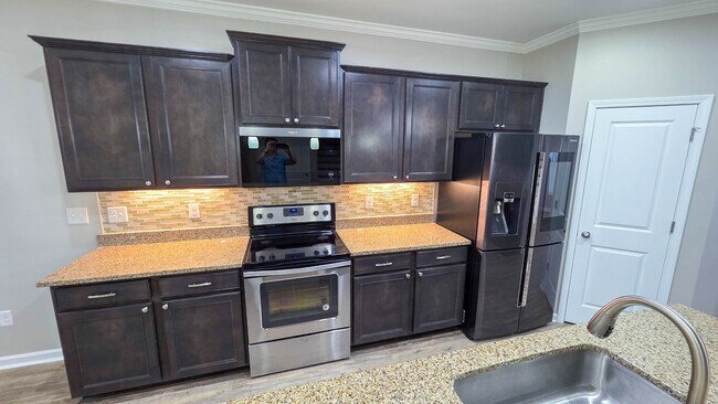 Building Photo - 148 Long Leaf Pine Dr