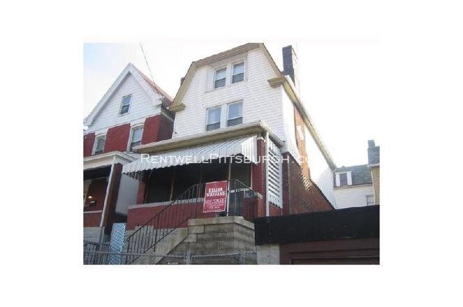 Primary Photo - 306 Johnston Ave