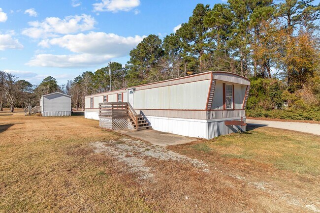 Building Photo - 119 Starwood Cir