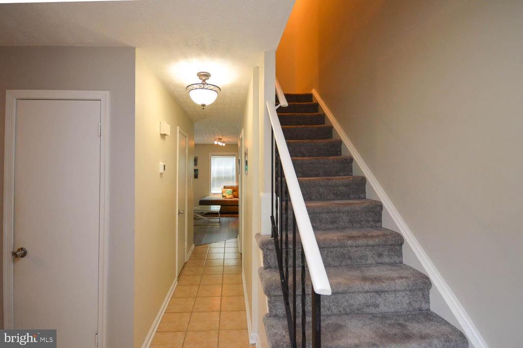 Foto principal - 12921 Trumbull Dr