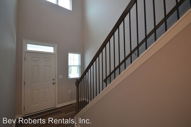 Foto del edificio - 4 br, 3 bath House - 4229 Olde Waverly Way
