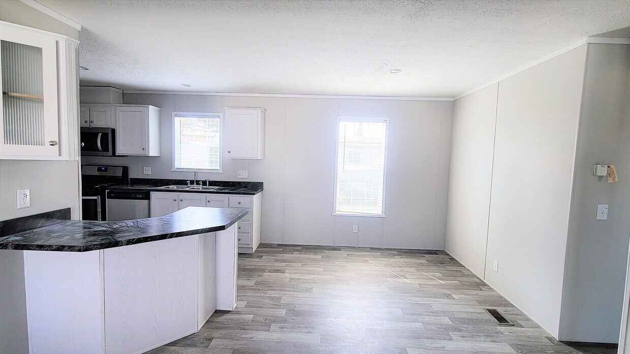 422 Nevada, Belleville, MI 48111 House Rental in Belleville, MI