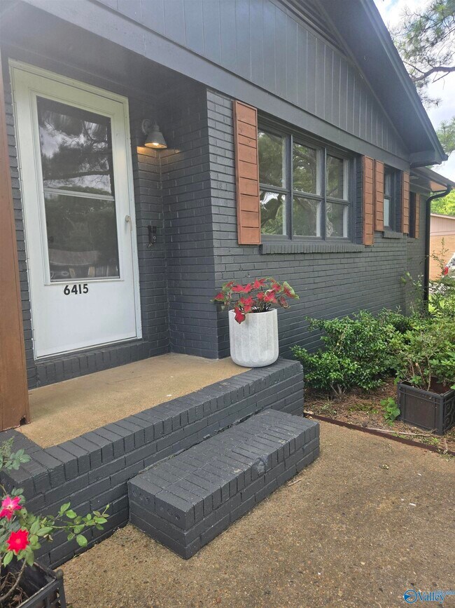 Building Photo - 6415 Marsh Ave NW